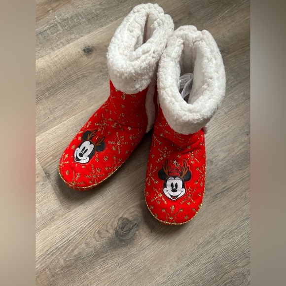 NWT cute Disney Minnie and Mikey Slipper boots Adult size 9/10 (keep warm) - Picture 4 of 4